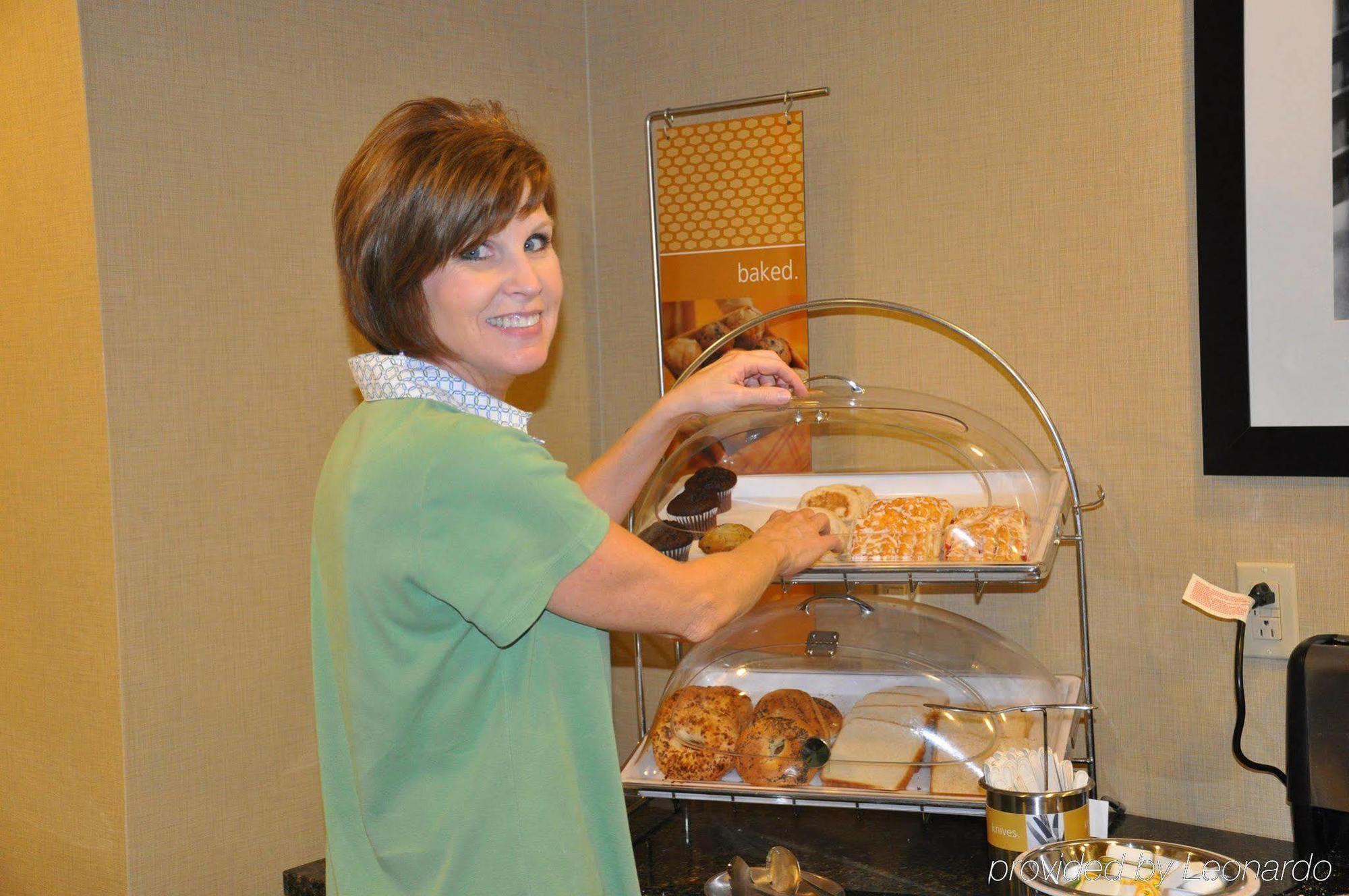 Hampton Inn Winfield Tucker Restaurace fotografie